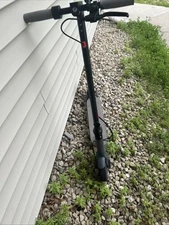 Ladped LP80 ADULT ELECTRIC SCOOTER 350W LONG RANGE 30KM HIGH SPEED 19MPH 10.5AH