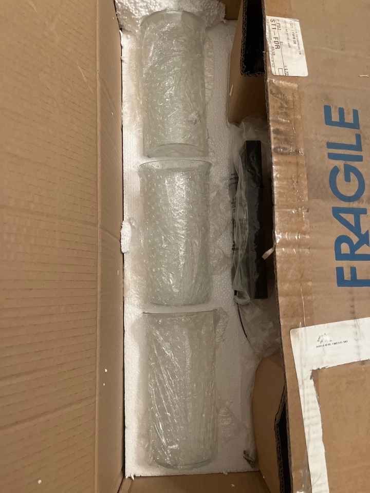 Luz de tocador de baño Progress Lighting Soiree 3 luces 23-3/4" de ancho con vidrio clr Foto 4 de 4