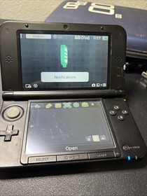 Nintendo 3DS XL Handheld System - Blue/Black Console W/ Charger & Case Tested