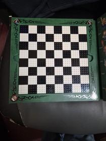 LEGO Games: Castle Chess Set (852001) Very Clean Figures 