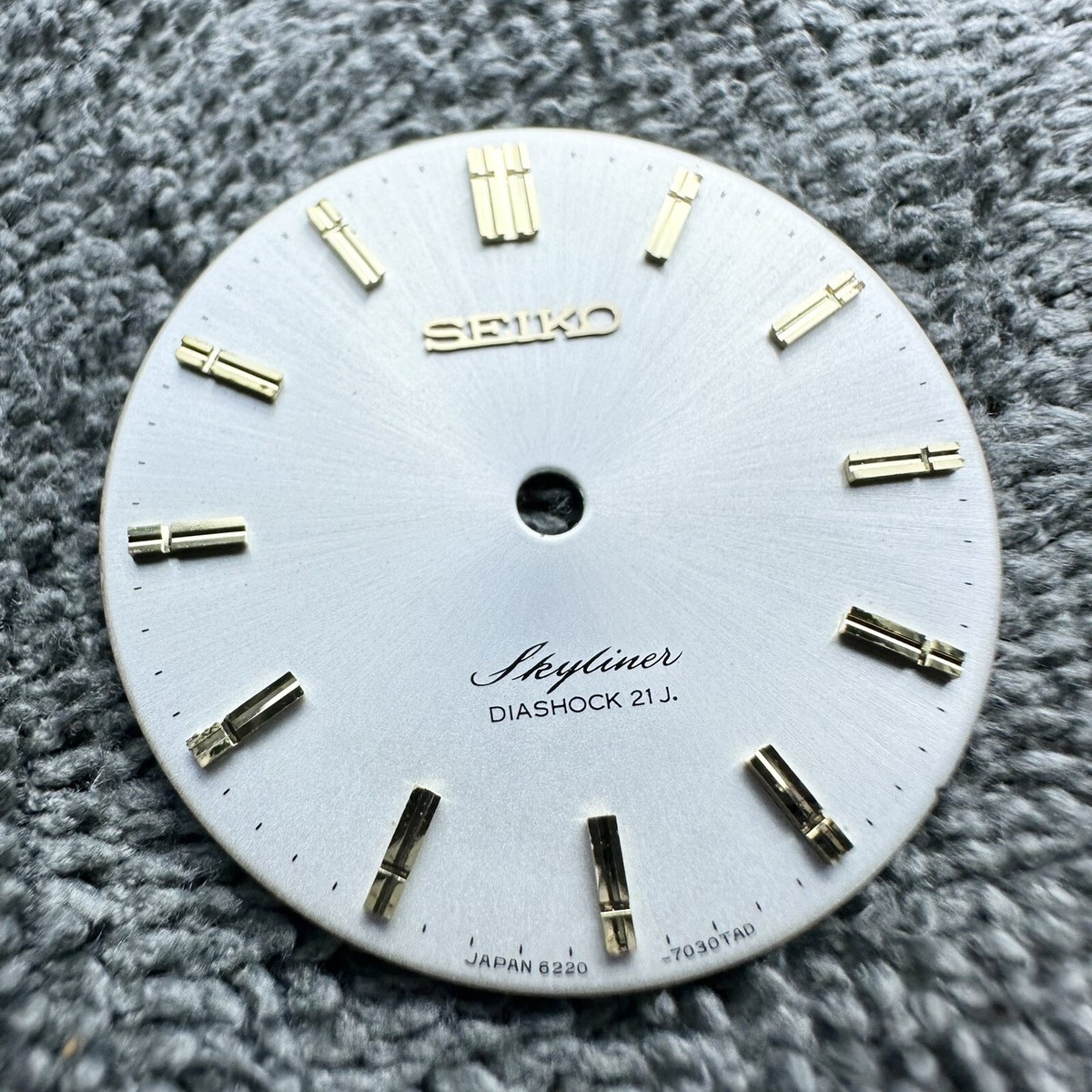ORIGINAL NEW OLD STOCK DIAL FOR VINTAGE SEIKO SKYLINER 6220-7020