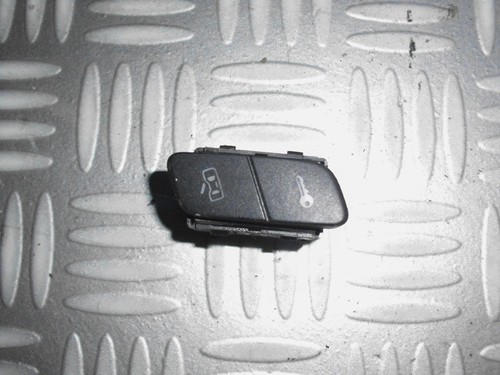 Schalter Zentralverriegelung 6Q1962125 VW Polo 1.4 TDI 9 N