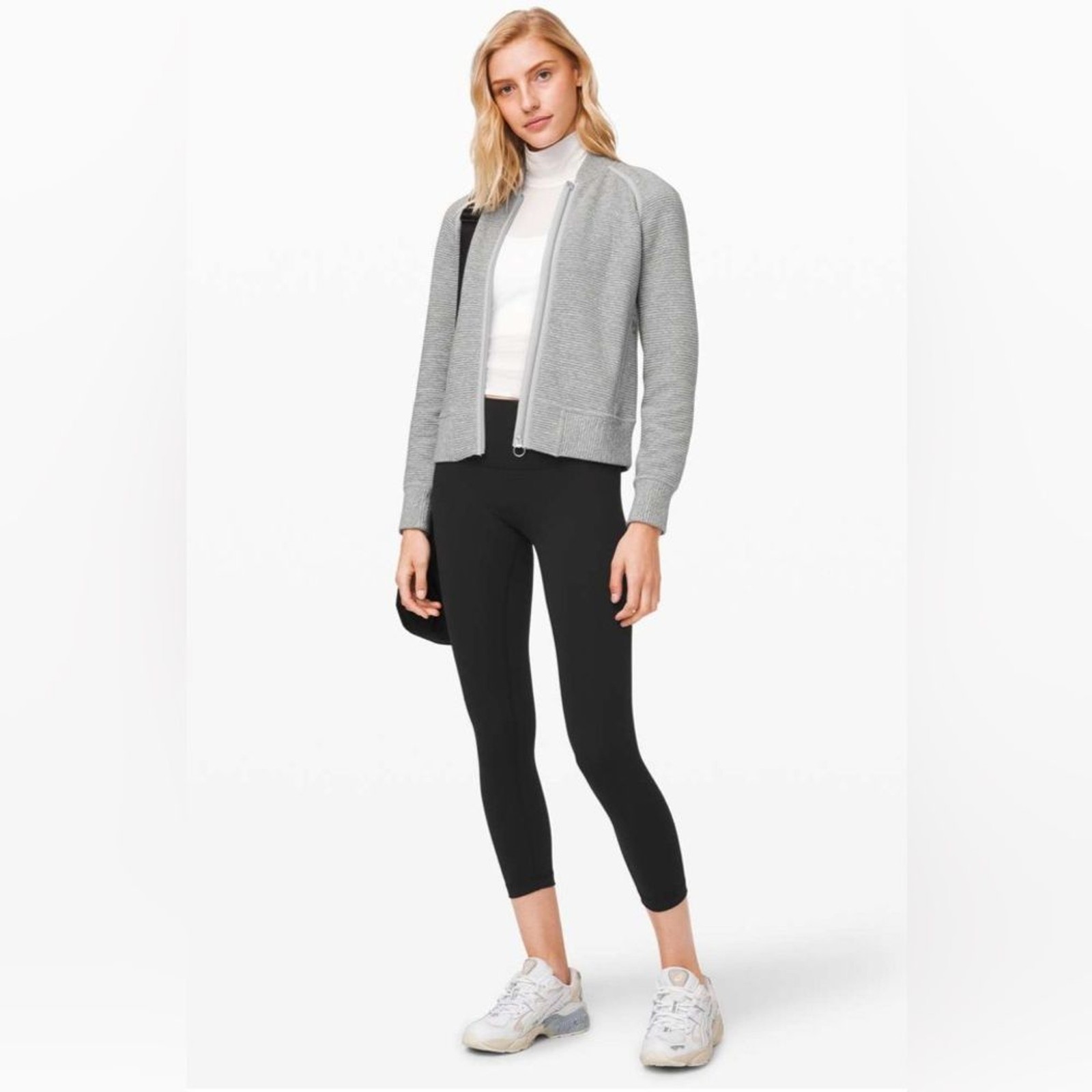 Lululemon Wunder Under Black Crop Full-On Luxtreme 23