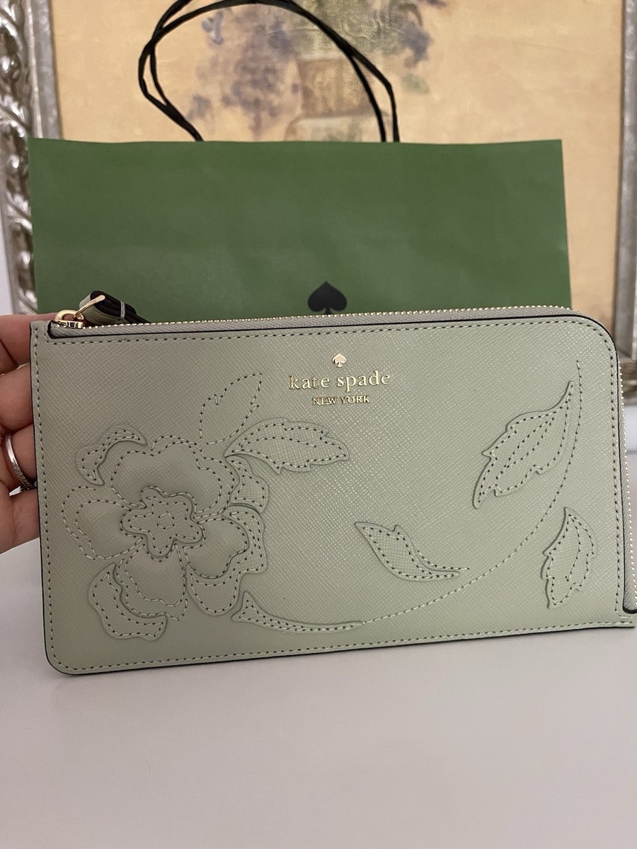 NWT KATE SPADE Forest Blooms Lucy Medium L-Zip Wristlet In Sage