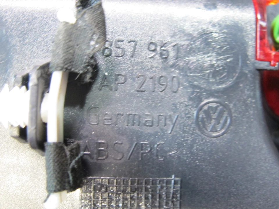 VW GOLF R32 MK5 2008 2 puertas tablero centro cenicero puerta interior moldura conjunto OEM Foto 4 de 4