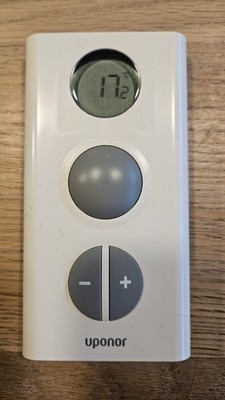 UPONOR T45/T75 Thermostat, Funk-Raumregler, Fußbodenheizung, mit Display