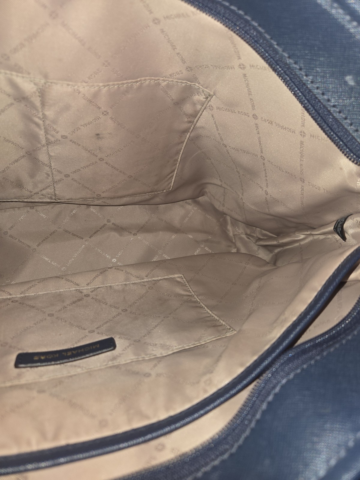 Michael Kors Sady large Multi-functional Top Zip … - image 11