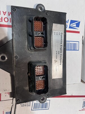CUMMINS ISB 5.9ECM 24 VALVE ECU COMPUTER ENGINE CONTROL MODULE P3944124