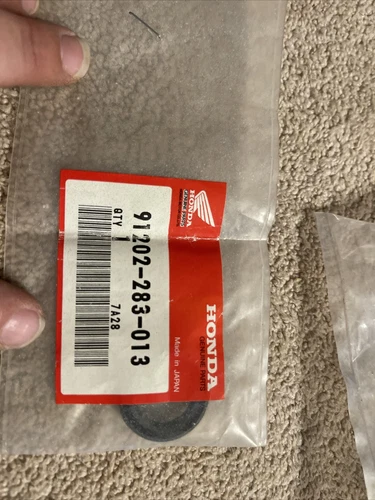 NOS 1965-74 Honda CB450 Super Sport OIL SEAL (18X28X6) 91202-283-013