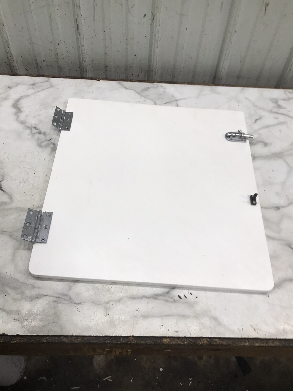 02 Bayliner Ciera 2855 Boat hatch lid door panel