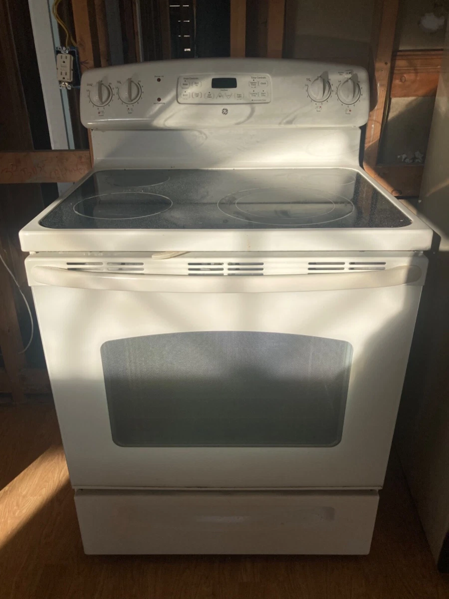 GE electric stove used white good condition
