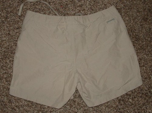 COLUMBIA Khaki Tan Sz Medium Casual Wear Drawstring Waist Shorts Pockets - Picture 3 of 3