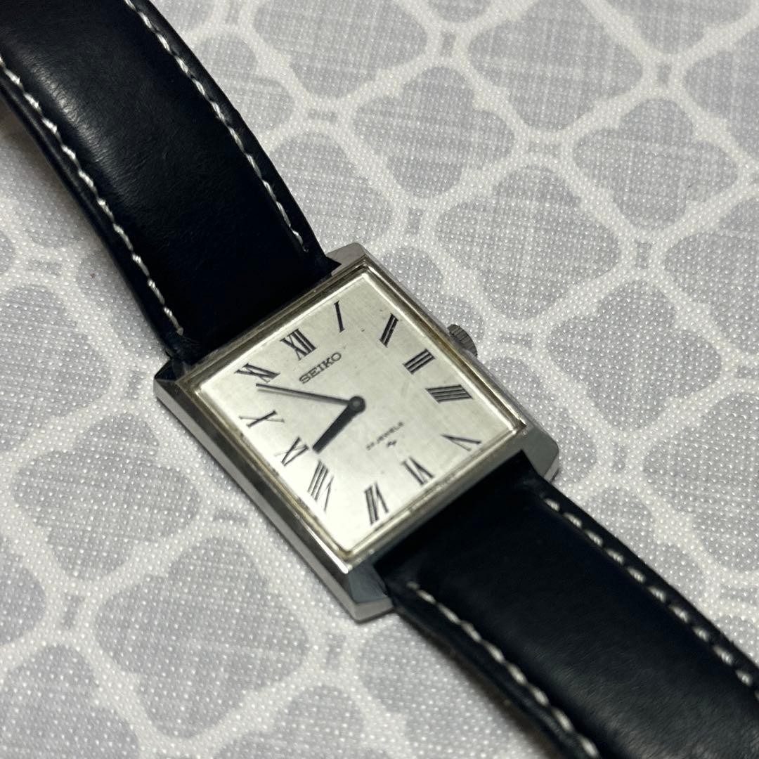 Seiko Antique Manual Wind Watch 2519-3002 Square Dial Vintage 28