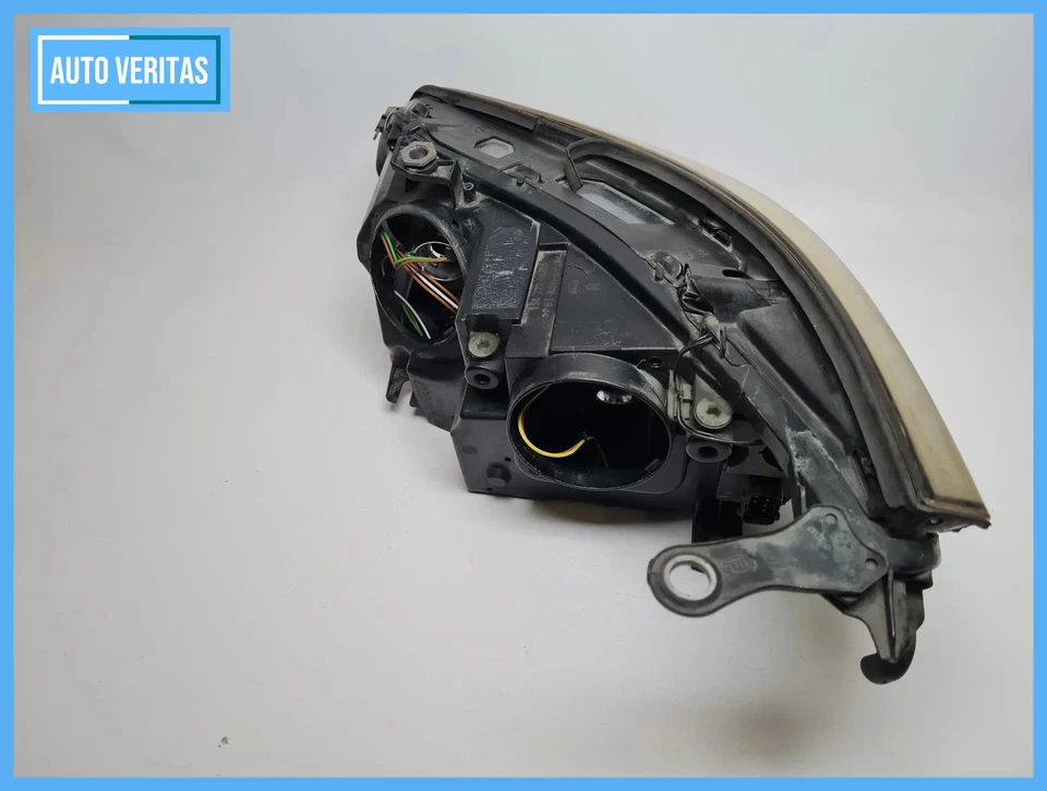 Original BMW 5 Series (E60/E61) Headlight / Front lamp Right 15872200 - Image 2 of 4