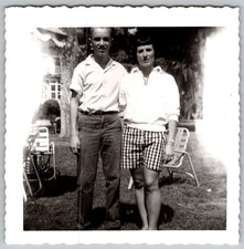 Vtg B&W Snapshot Couple Outdoor Casual Summer Fashion 1950s