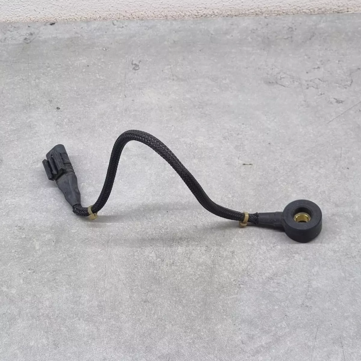 Mercedes W204 C220 2.2 Cdi Engine Knock Sensor A0071531228 651.924