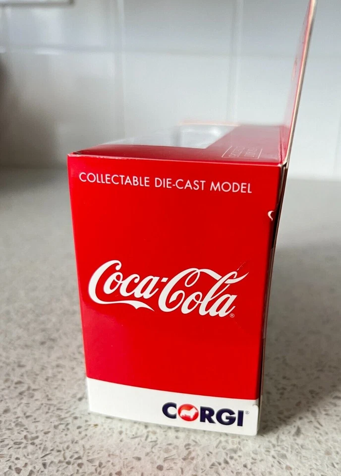 Corgi GS82332 Coca Cola  London bus - Image 3 of 4