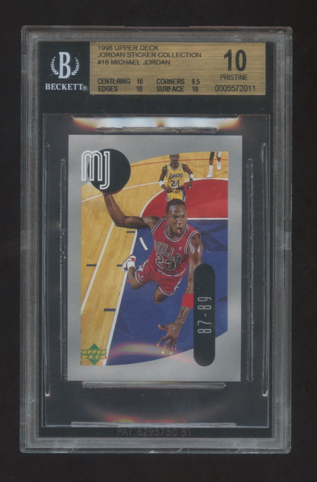 BGS 10 PRISTINE MICHAEL JORDAN 1998 UPPER DECK #18 AMAZING DUNK POST ...