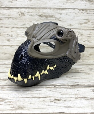 Jurassic World Track 'N Roar Indoraptor Role Play Mask Toy 