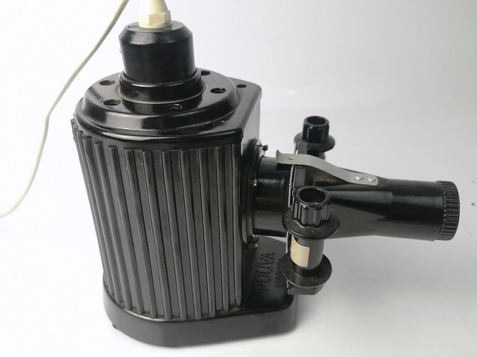 Vintage Diaprojektor "Pouva Magica" DDR Film 35 mm Bildwerfer / Laterna Magica - Bild 4 von 4