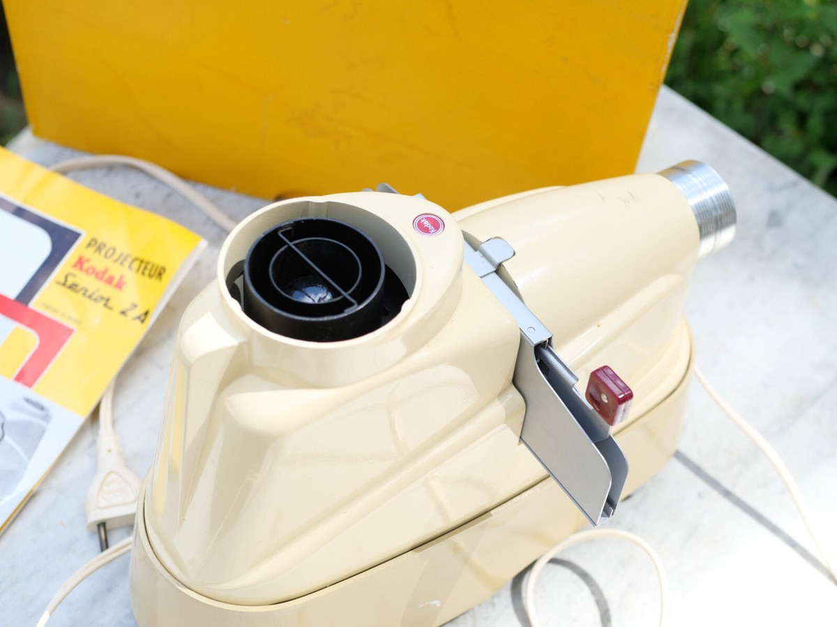 Projecteur diapositive Kodak Senior 2A vintage avec boite origine collection