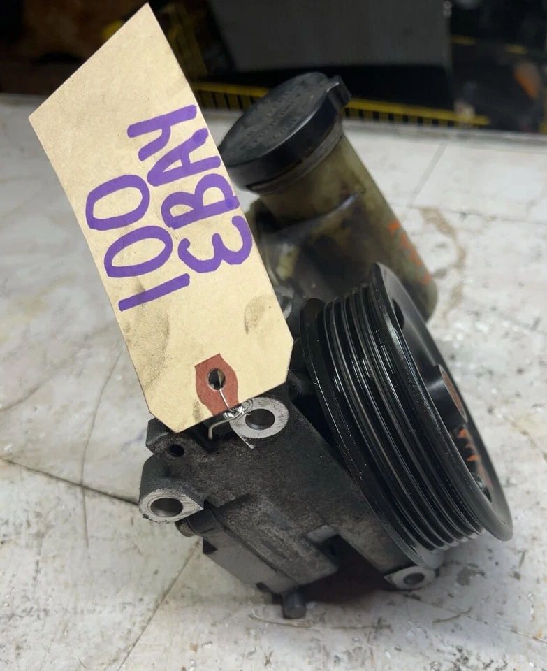 Conjunto de motor y depósito bomba de dirección asistida Mercury Milan Fusion 2006-09 2,3 L Foto 4 de 4