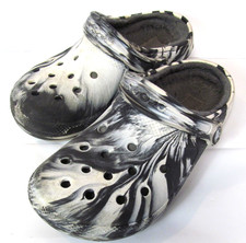 Crocs Baya Lined Clogs Black/Creme Faux Fur Fuzzy Size Women  s 7 Men  s 5