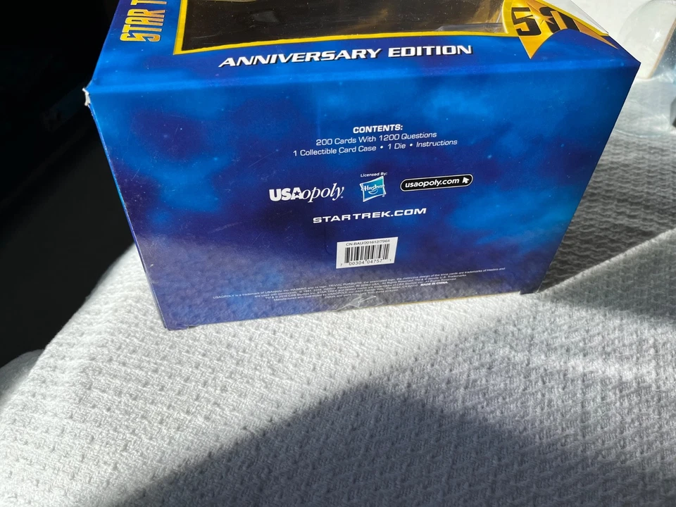 Star Trek Trivial Pursuit Edición 50 Aniversario Galileo Shuttle NUEVO EN CAJA Foto 2 de 4