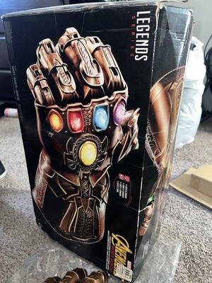 Marvel Legends Infinity Gauntlet Electronic Replica Thanos Fist IN