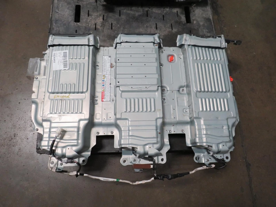 BATERÍA HÍBRIDA SOLO SE ADAPTA A 14 15 16 17 18 19 TOYOTA HIGHLANDER PICK UP Foto 3 de 4