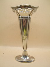 Birmingham 1946 Sterling Silver Trumpet Bud Vase / Posy / Flower