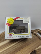 ho scale Model Power old storage shed #641 Sh...