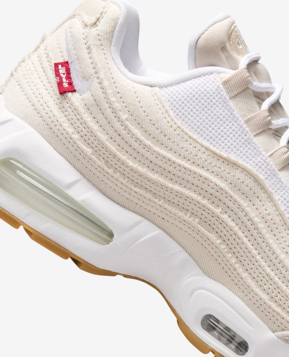 送料・関税込 ★ Nike x Levi's Air Max 95 White and Ecru Size 6M/7.5W - Levi's x Nike Air Max 95 OG “White and Ecru