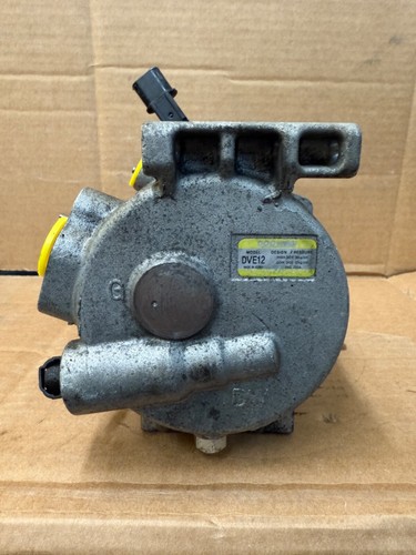 USED OEM AC Compressor 977011R100 / 977011R100DR / 977011W600 - Picture 2 of 5