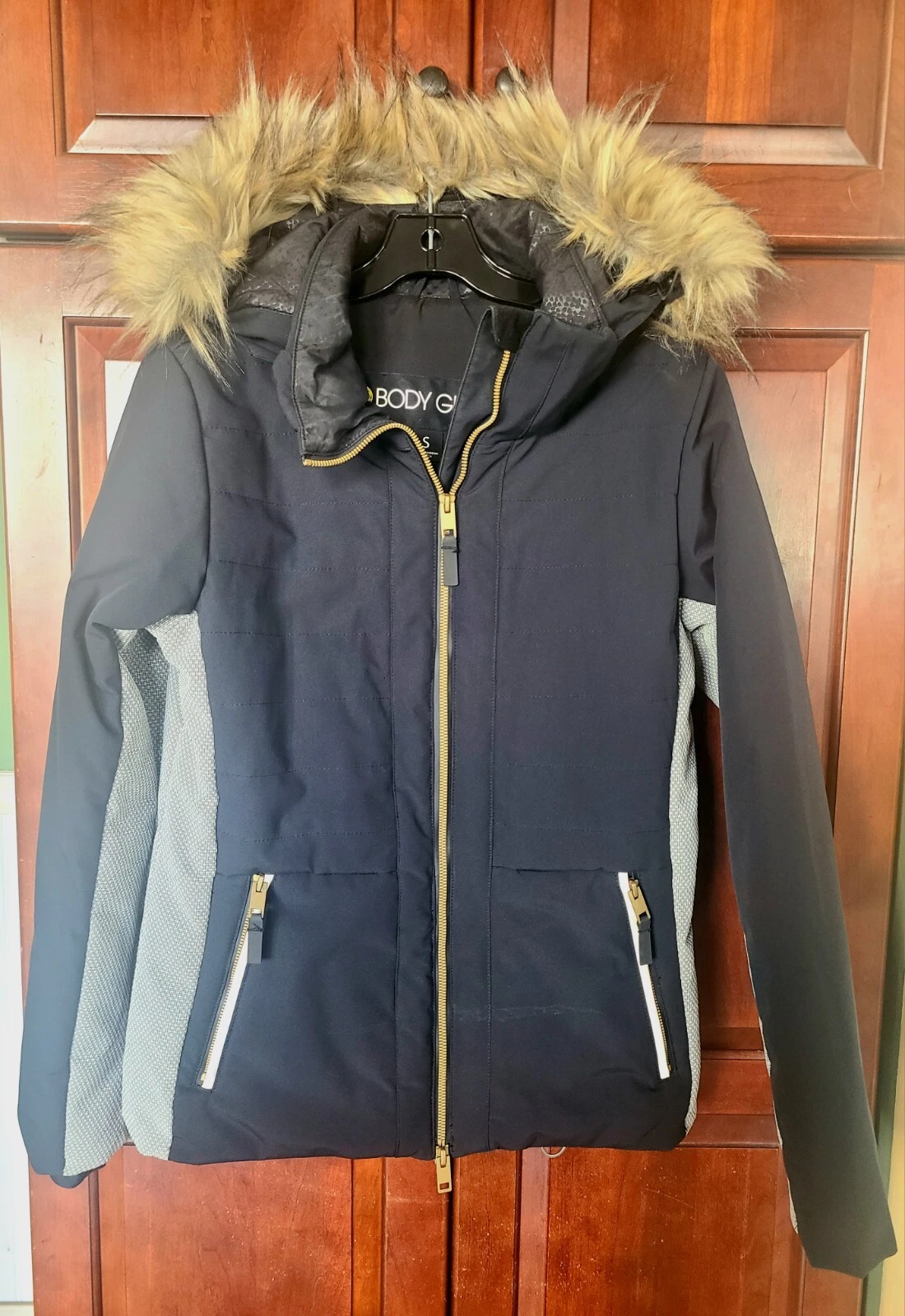 Body Glove Women's Softshell Ski Jacket Snow Fur trim Hood BlackWinter SML NWOT