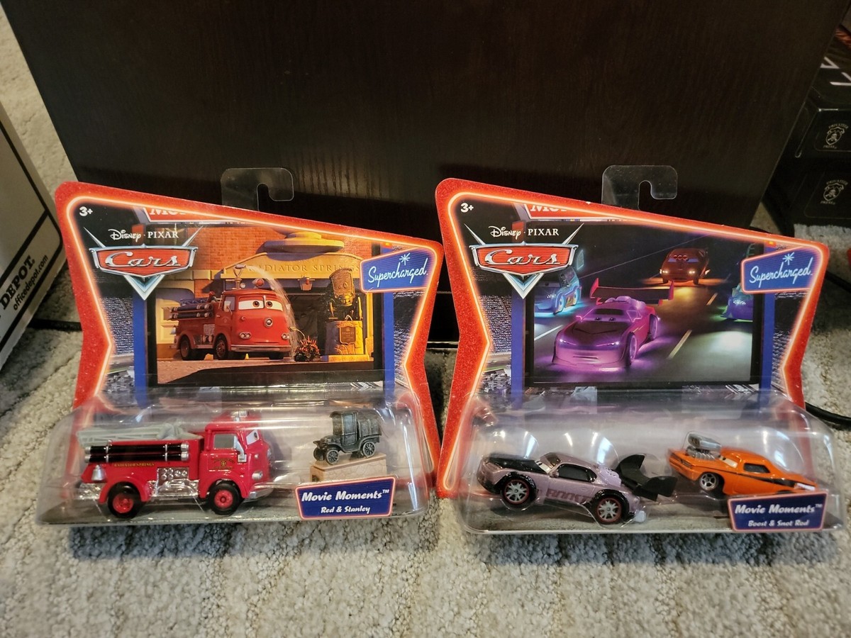 未開封/マテル社ミニカー/ディズニーcarsカーズ/MOVIE MOMENTS 未開封/マテル社ミニカー/ディズニーcarsカーズ/MOVIE MOMENTS