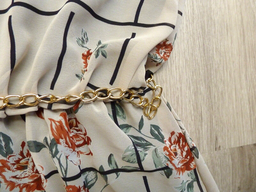 Vintage Belinda ärmelloses kurzes Blumenkleid Größe Small geometrisches Kleid Kettengürtel gebraucht, in einwandfreiem Zustand - Bild 10 von 15