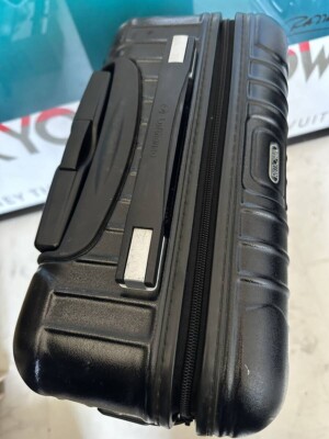 RIMOWA x Lufthansa Carry-On Suitcase 32L Silver with Dividers