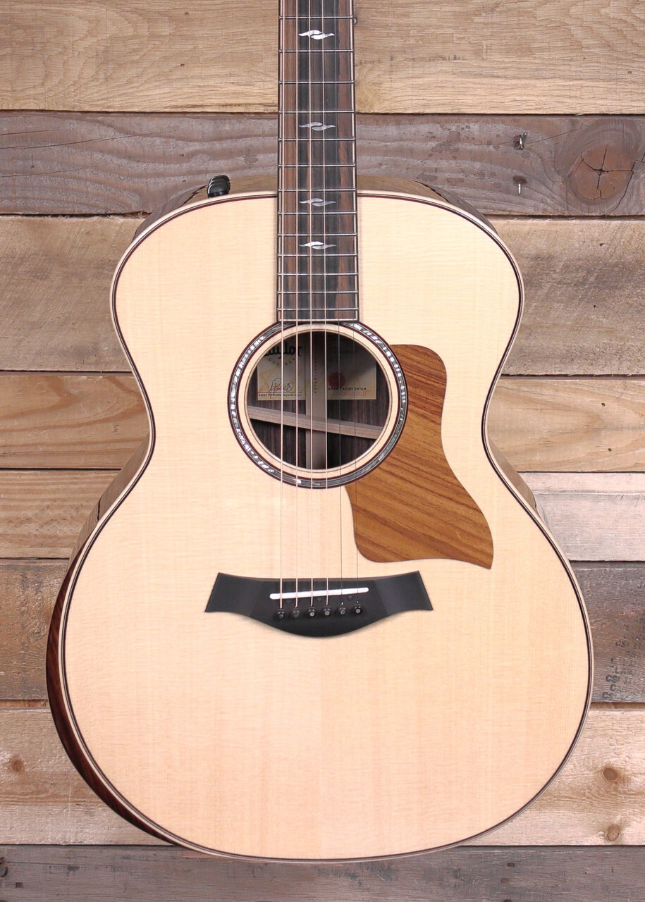 Акустическаяэлектрическая гитара Taylor 814E натуральная с футляром 745790₽