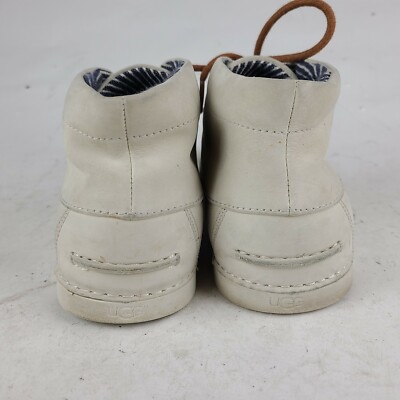UGG Kaldwell Light Beige Bone Leather Chukka Ankle Boots Men  display picture 3