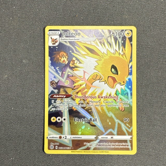 Jolteon TG04/TG30 Swsh09: Brilliant Stars Trainer Gallery Holo