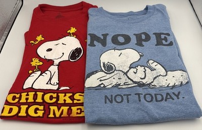 Lot of 2 Snoopy Large T Shirts Red Chicks Dig Me and Blue Nope Not Today
