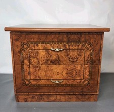 VINTAGE BURR WALNUT VENEER BEDSIDE CABINET MADE IN ITALY 2 DRAWERS DECORATIVE UK