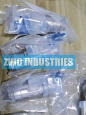 1PCS NEW For Amphenol Connector PL18X-301-70