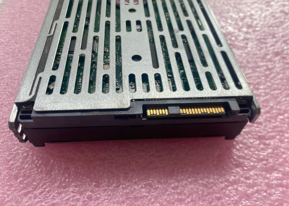 Seagate Cheetah ST373455SS 73GB SAS / 16MB Cache 15000RPM 3.5" Caddy inc - Image 3 of 3