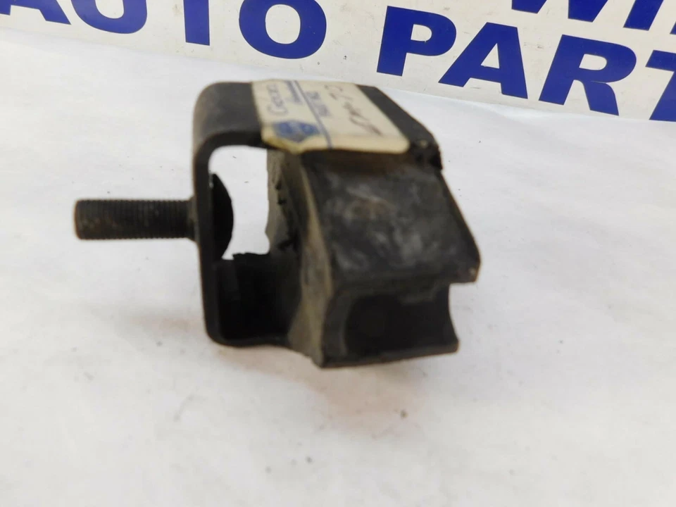 Montaje de motor trasero Ford EnFo Consul Zephyr para EOTA6068D 1953-1955 Foto 3 de 4
