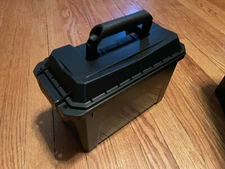 PORTABLE WATERPROOF WEATHERPROOF AMMUNITION STORAGE CARRY CASE CAN HEAVY DUTY !!