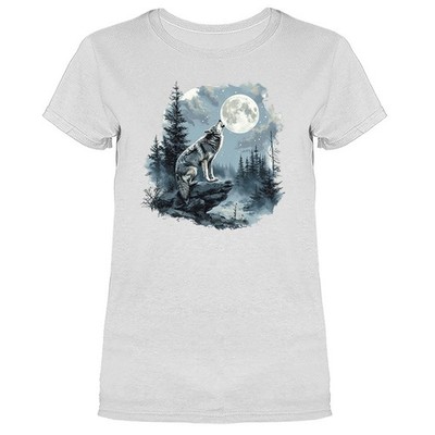 Howling Wolf Moonlight Wilderness Outdoor Wildlife Nature Women's  T-shirt