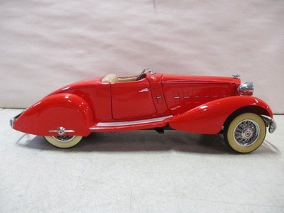 Danbury Mint 1934 Packard V-12