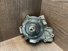 Pompe à eau Mercedes VITO